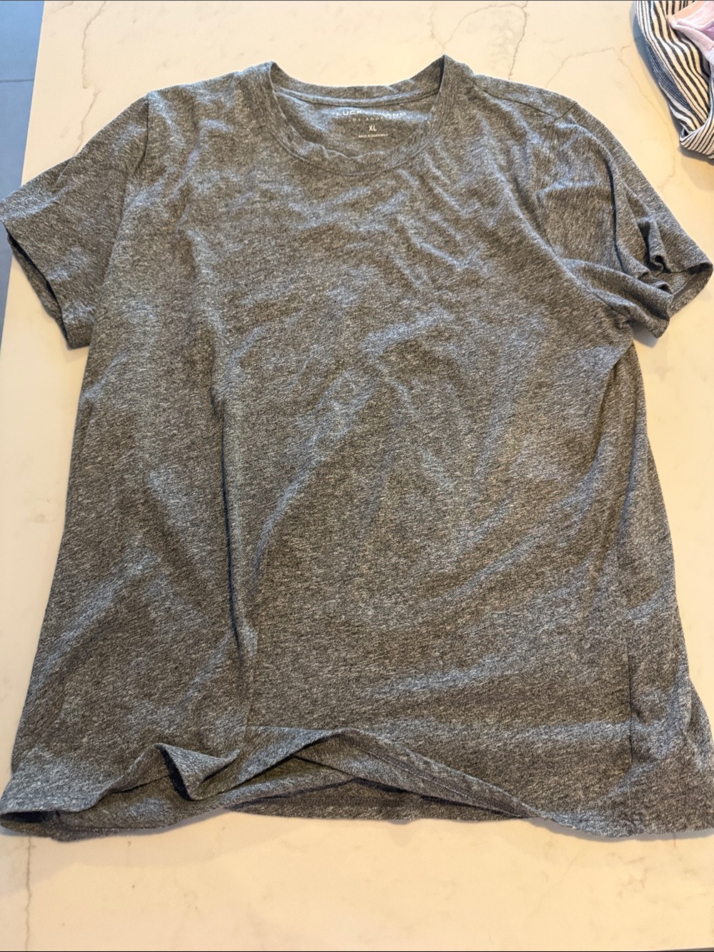 Lucky brand grey t shirt